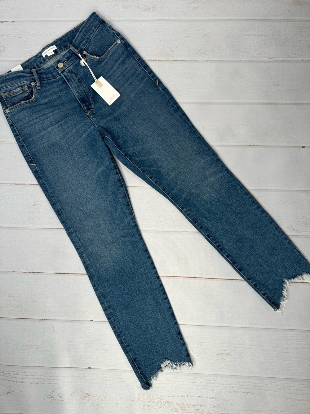 NWT Good American Raw Hem Crop Straight Jeans Size 8/29